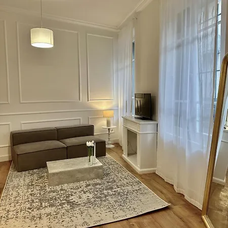 Apartment Nemausus Xix