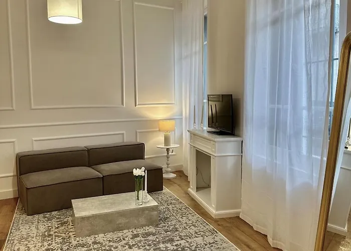 شقة Nemausus Xix